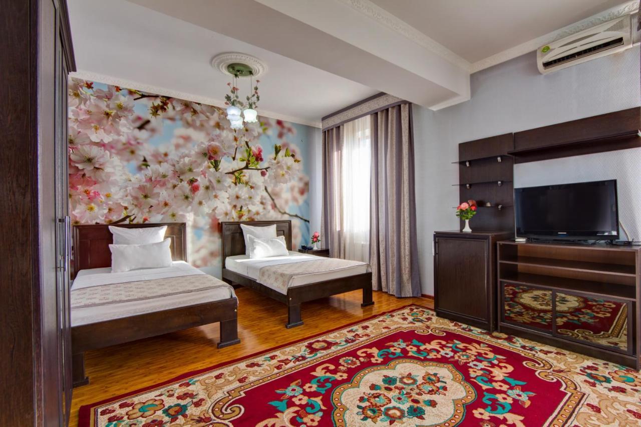 King House Hotel Bishkek Exterior foto